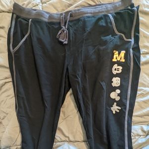 EUC Disney lounge pants